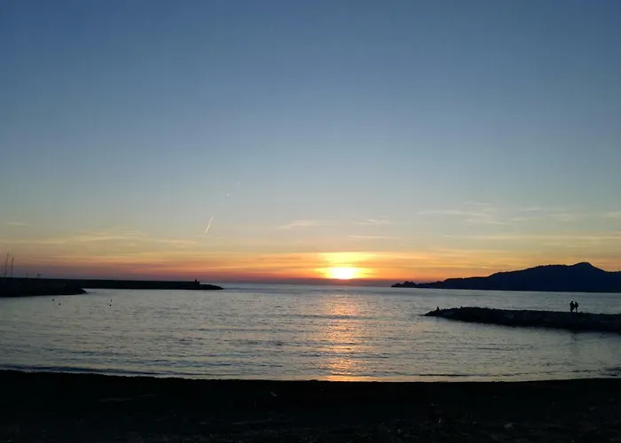 Maison Verika アパート